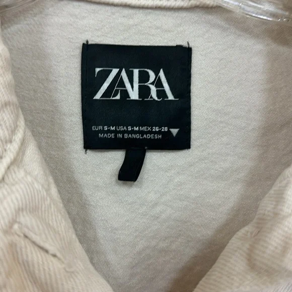 Zara womans cream denim oversized shacket Jacket. Size S/M - Picture 3 of 4